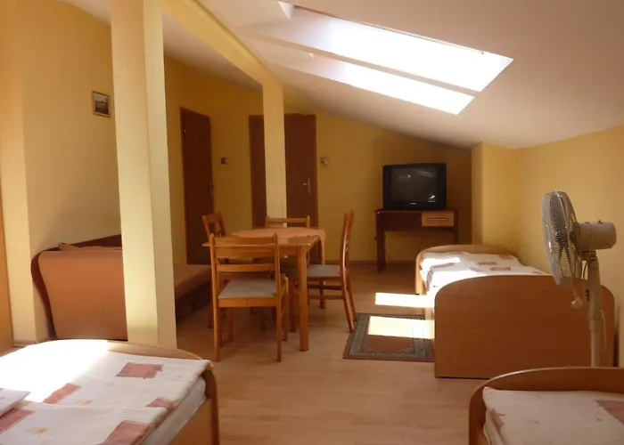 Arka Мини-отель Лодзь